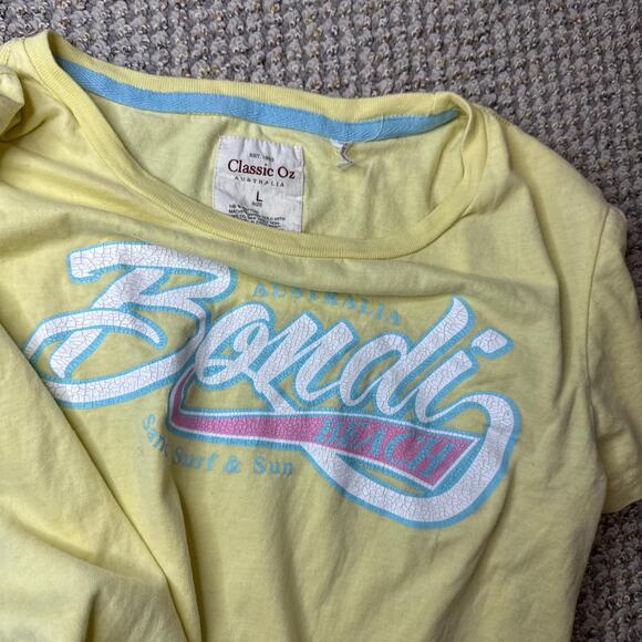 The cutest vintage 90s y2k classic oz ‘Bondi beach’ butter yellow tee shirt - Picture 7 of 7